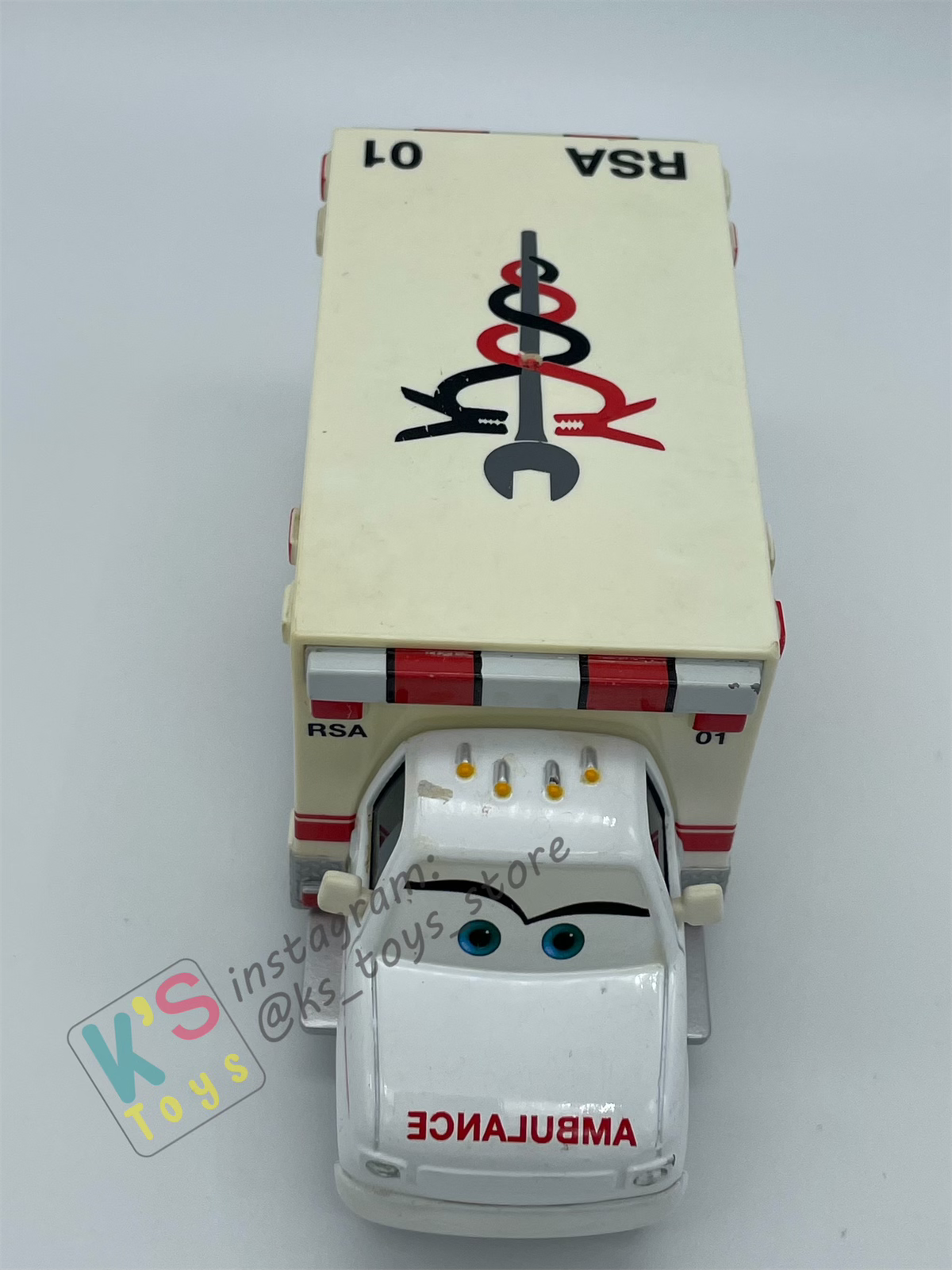 PRE-OWNED / LOOSE DISNEY PIXAR CARS "RESCUE SQUAD AMBULANCE" RESCUE SQUAD MATER SERIES- GOOD CONDITION