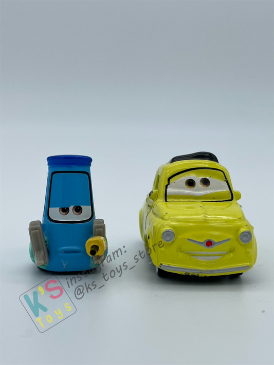 PRE-OWNED / LOOSE DISNEY PIXAR CARS - "RACE TEAM LUIGI AND WHEEL WELL GUIDO" PLAYED IN GOOD CONDITION
