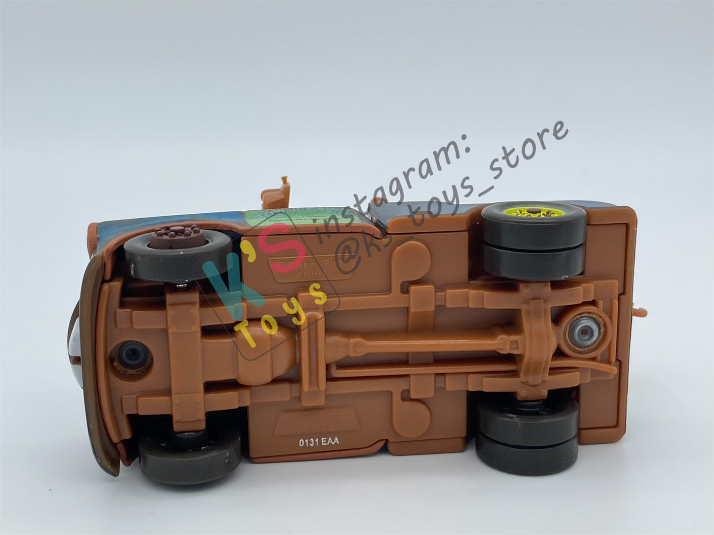 PRE-OWNED / LOOSE DISNEY PIXAR CARS - "MATER WITH SPY GLASSES" - MATER'S SECRET MISSION SERIES - EXCELLENT CONDITION