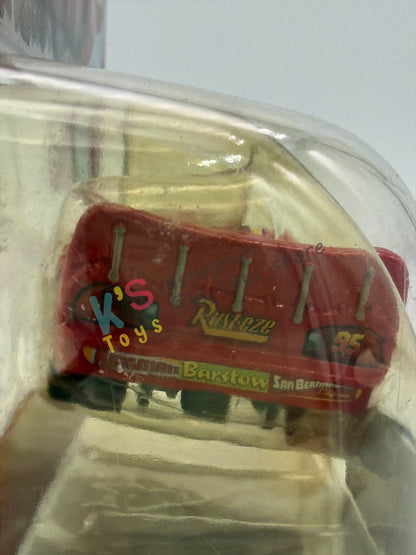 DISNEY PIXAR CARS BY MATTEL 1:55, "PAINT MASK LIGHTNING MCQUEEN" - CHASE LENTICULAR EYES SERIES - BNIP