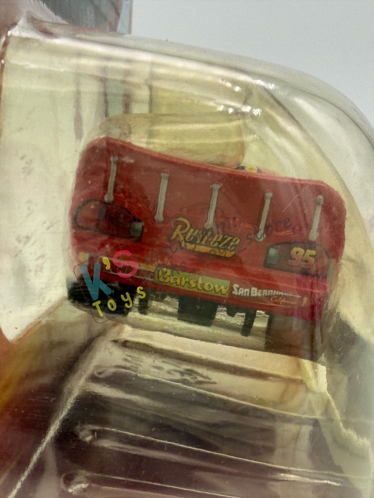 DISNEY PIXAR CARS BY MATTEL 1:55, "PAINT MASK LIGHTNING MCQUEEN" - CHASE LENTICULAR EYES SERIES - BNIP