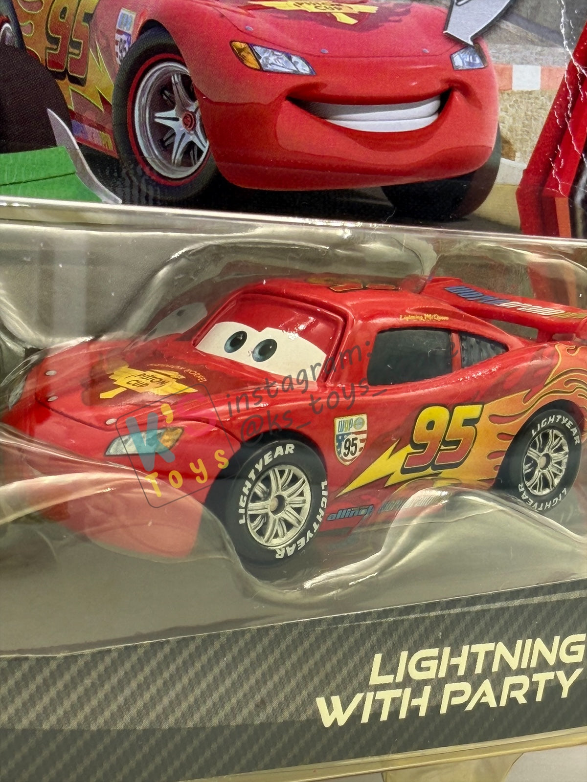 Disney Pixar Cars 1:55 by Mattel 2-Pack MATER WITH NO TIRES AND LIGHTNING MCQUEEN WITH NO TIRES - 95 RETURNS SERIES - BNIP