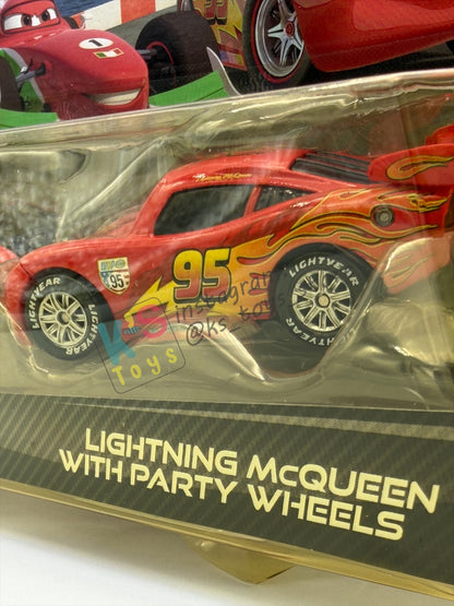 Disney Pixar Cars 1:55 by Mattel 2-Pack MATER WITH NO TIRES AND LIGHTNING MCQUEEN WITH NO TIRES - 95 RETURNS SERIES - BNIP