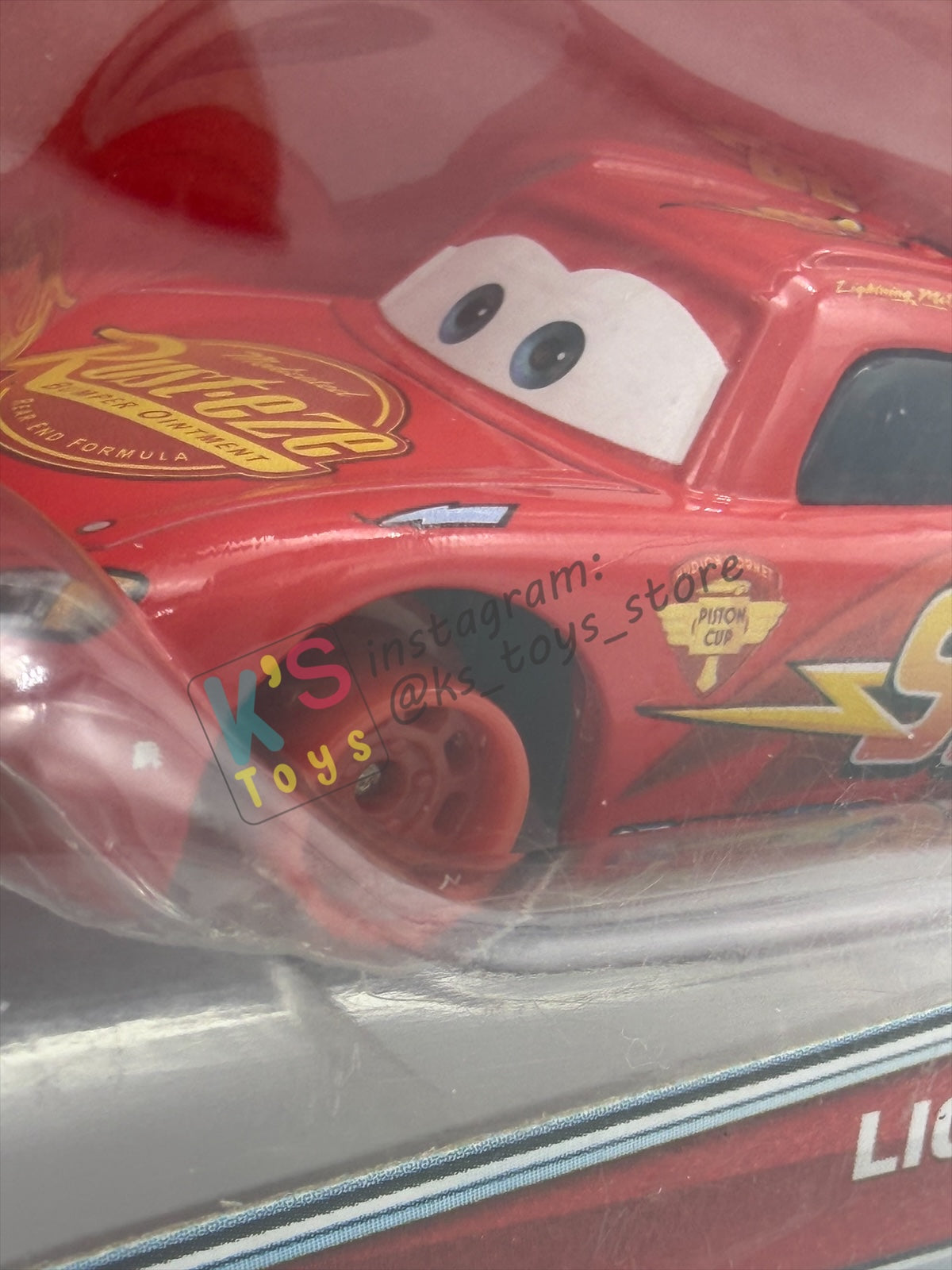 Disney Pixar Cars 1:55 by Mattel 2-Pack MATER WITH NO TIRES AND LIGHTNING MCQUEEN WITH NO TIRES - 95 RETURNS SERIES - BNIP