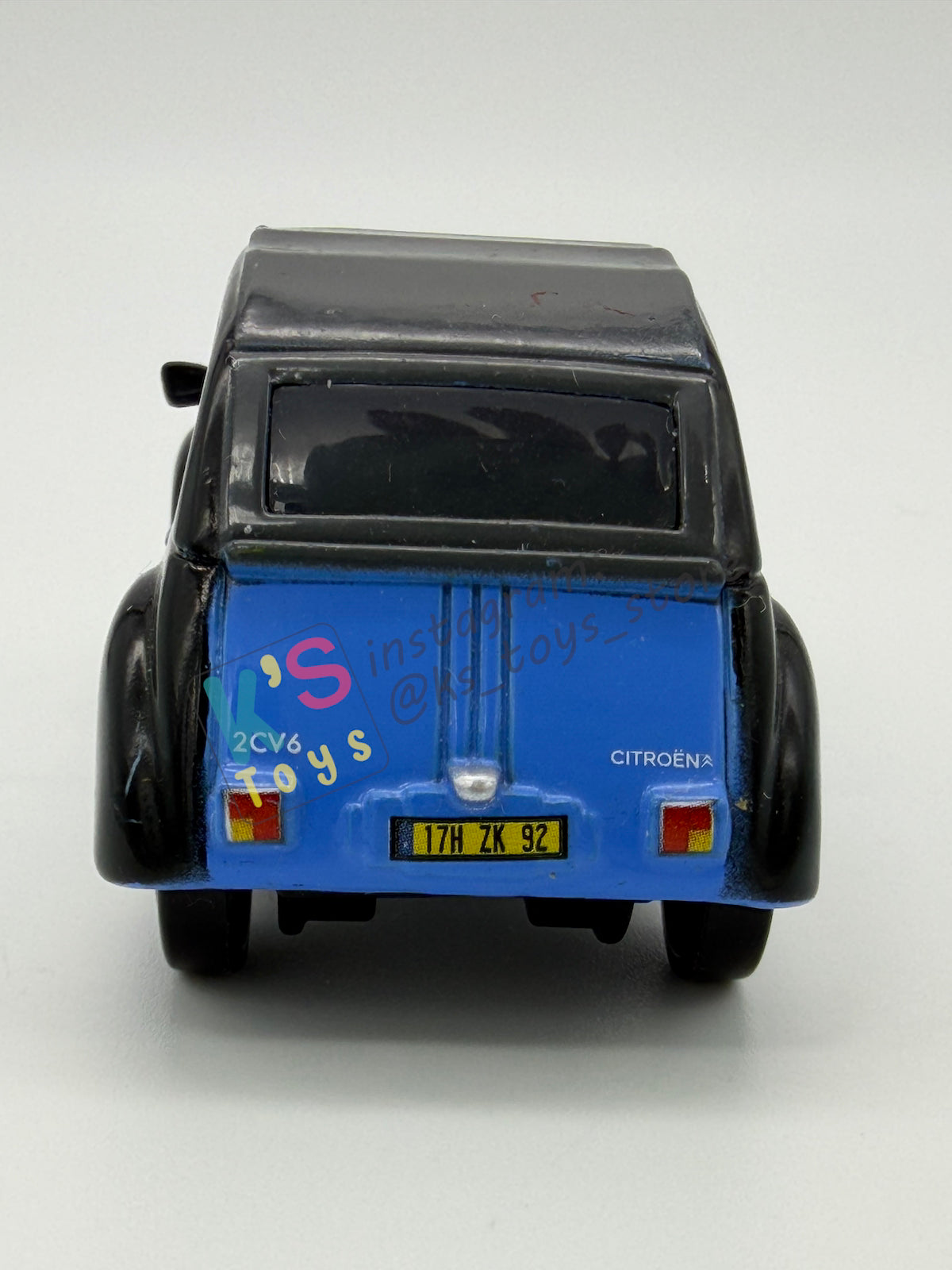 PRE-OWNED / LOOSE DISNEY PIXAR CARS 1:55 BY MATTEL - "JOHN" CARS 2 PARIS TOUR SERIES - NEAR MINT CONDITION