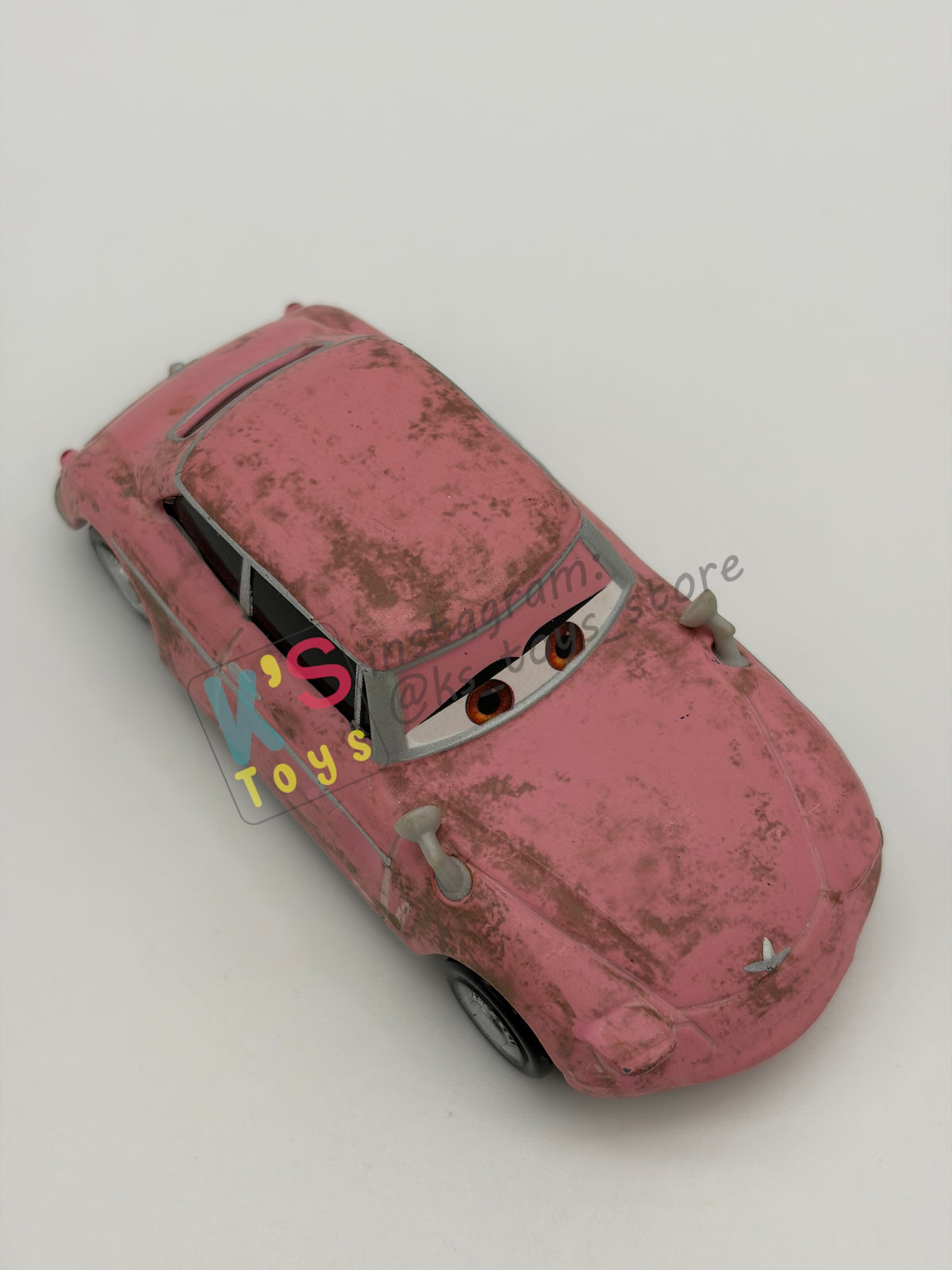 PRE-OWNED / LOOSE DISNEY PIXAR CARS 1:55 BY MATTEL - "GEARTRUDE" CARS 2 PARIS TOUR SERIES - NEAR MINT CONDITION