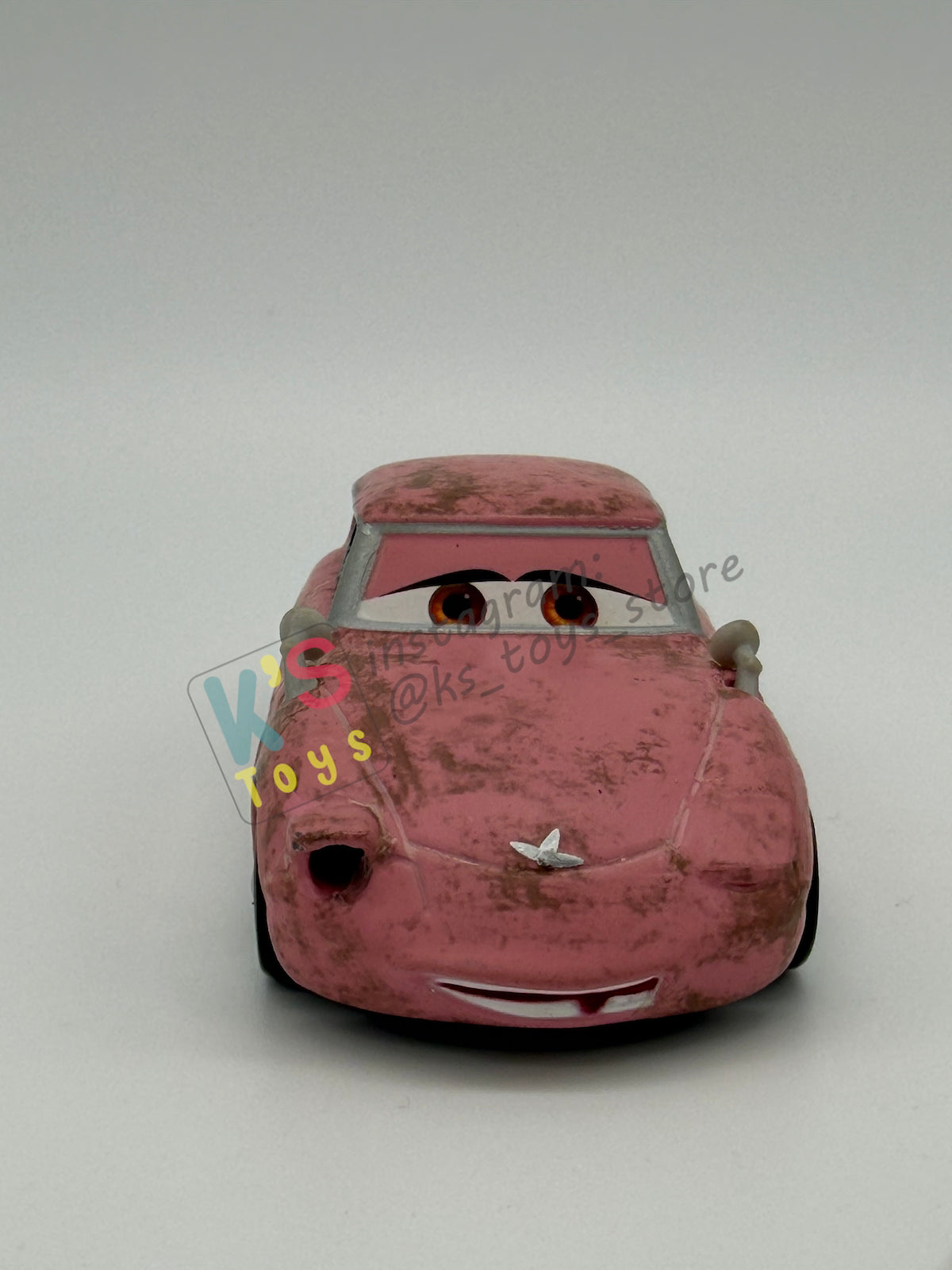 PRE-OWNED / LOOSE DISNEY PIXAR CARS 1:55 BY MATTEL - "GEARTRUDE" CARS 2 PARIS TOUR SERIES - NEAR MINT CONDITION