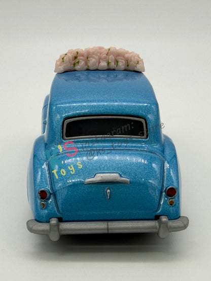 PRE-OWNED / LOOSE DISNEY PIXAR CARS 1:55 BY MATTEL - "MATO" CARS ON THE ROAD SERIES - NEAR MINT CONDITION