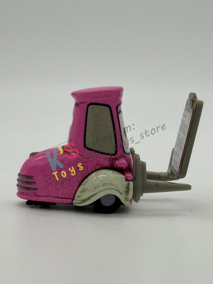 PRE-OWNED / LOOSE DISNEY PIXAR CARS 1:55 BY MATTEL - "JESSICA CARVILL (MISSING CONE)" CARS ONT HE ROAD SERIES - NEAR MINT CONDITION
