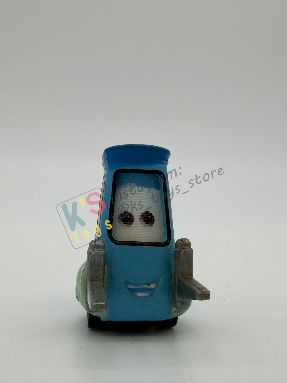 PRE-OWNED / LOOSE DISNEY PIXAR CARS 1:55 BY MATTEL - "GUIDO LENTICULAR EYES V 2" LENTICULAR EYES SERIES - NEAR MINT CONDITION