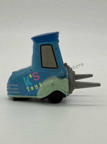 PRE-OWNED / LOOSE DISNEY PIXAR CARS 1:55 BY MATTEL - "GUIDO LENTICULAR EYES V 2" LENTICULAR EYES SERIES - NEAR MINT CONDITION