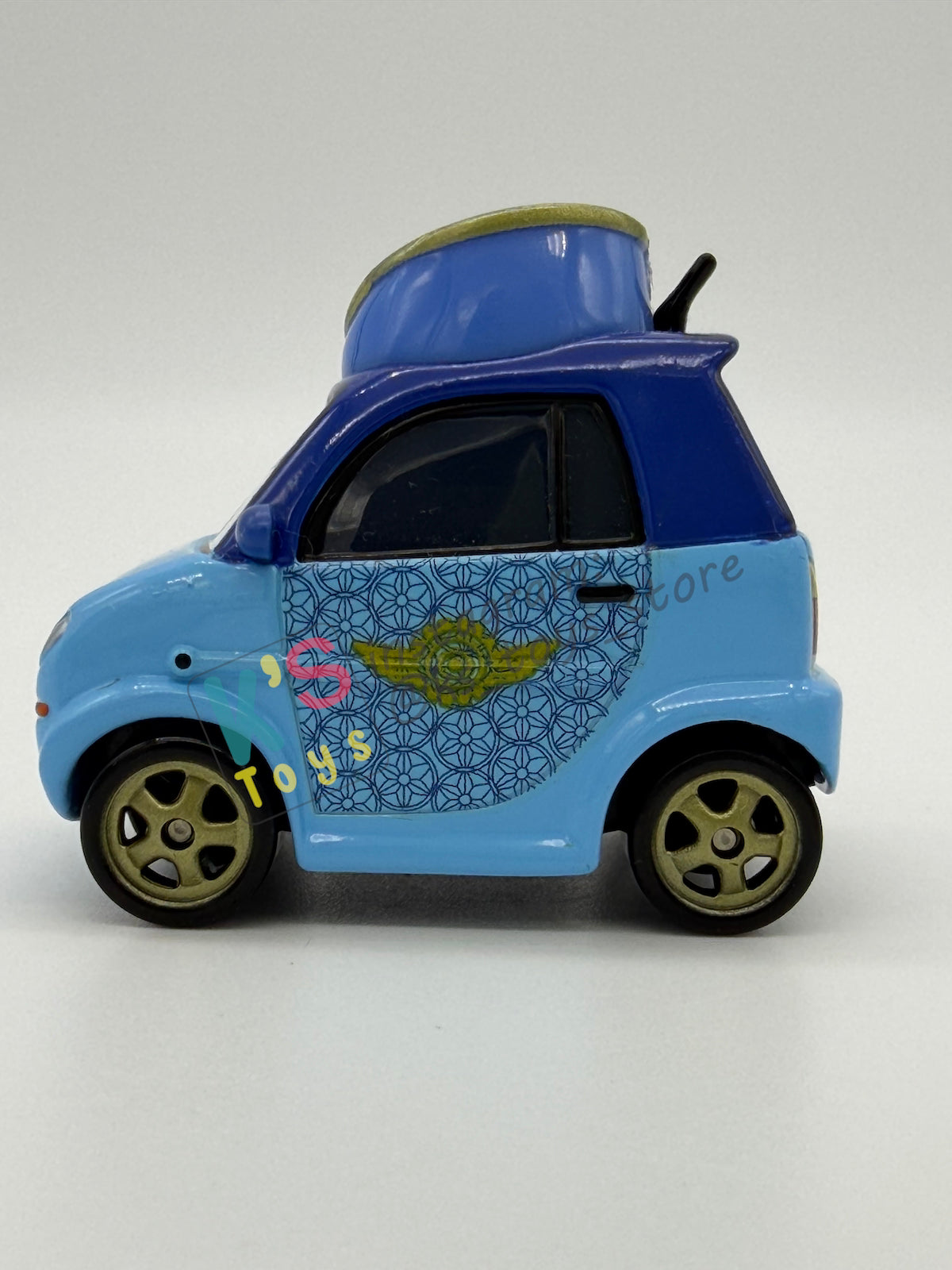 PRE-OWNED / LOOSE DISNEY PIXAR CARS 1:55 BY MATTEL - "RUKA" CARS 2 AIRPORT ADVENTURE SERIES - NEAR MINT CONDITION