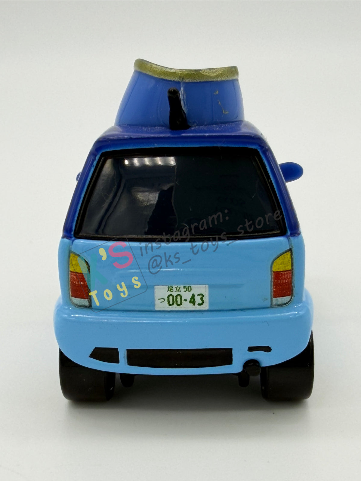 PRE-OWNED / LOOSE DISNEY PIXAR CARS 1:55 BY MATTEL - "RUKA" CARS 2 AIRPORT ADVENTURE SERIES - NEAR MINT CONDITION