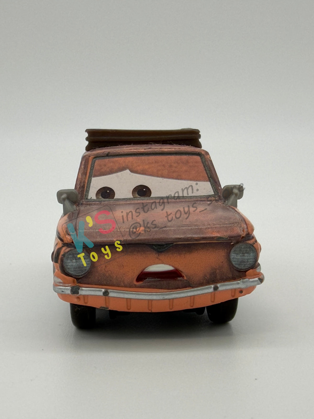 PRE-OWNED / LOOSE DISNEY PIXAR CARS 1:55 BY MATTEL - "JASON HUBKAP" CARS 2 PARIS PARTS MARKET SERIES - NEAR MINT CONDITION