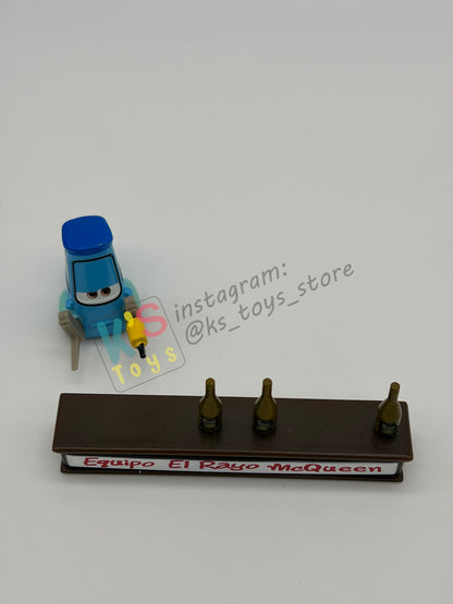 PRE-OWNED / LOOSE DISNEY PIXAR CARS 1:55 BY MATTEL - "WHEEL WELL GUIDO" CARS 2 MEL DORADO SHOW SERIES - NEAR MINT CONDITION (Copy)