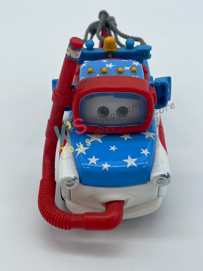 PRE-OWNED / LOOSE DISNEY PIXAR CARS BY MATTEL - "HIGH DIVE MATER" - MATER THE GREATER SERIES - PLAYED WITH GOOD CONDITION - READ DESCRIPTION!!!!!!!!!!!