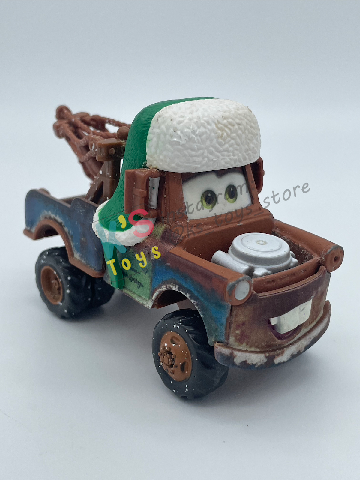 PRE-OWNED / LOOSE DISNEY PIXAR CARS BY MATTEL - "WHEE-HOO MATER" - WINTER / CHRISTMAS SERIES SERIES - PLAYED WITH GOOD CONDITION - READ DESCRIPTION!!!!!!!!!!!