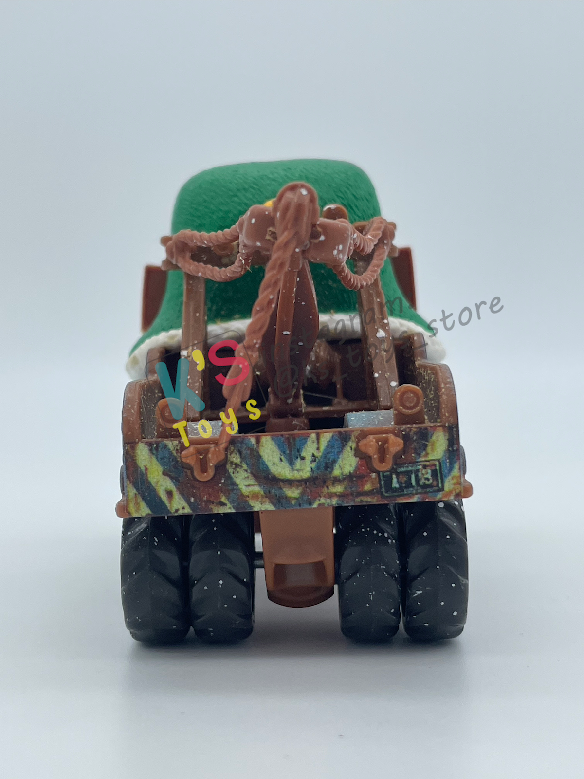 PRE-OWNED / LOOSE DISNEY PIXAR CARS BY MATTEL - "WHEE-HOO MATER" - WINTER / CHRISTMAS SERIES SERIES - PLAYED WITH GOOD CONDITION - READ DESCRIPTION!!!!!!!!!!!