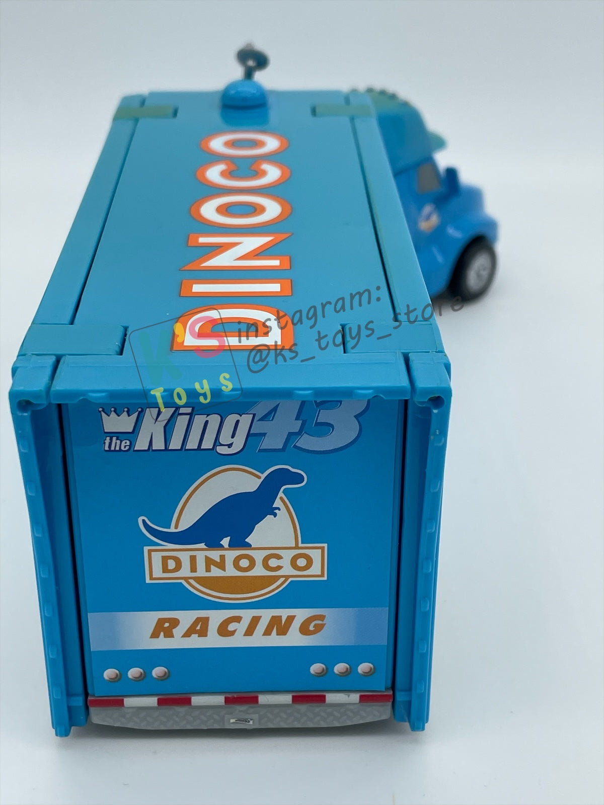 PRE-OWNED / LOOSE HAULER DISNEY PIXAR CARS BY MATTEL, GRAY HAULER / DINOCO HAULER,  IN GOOD CONDITION - PLEASE READ DESCRIPTION!!!!!!!!!!