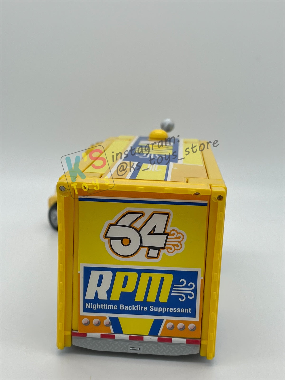 PRE-OWNED / LOOSE HAULER DISNEY PIXAR CARS BY MATTEL, RPM HAULER,  IN NEAR MINT CONDITION - PLEASE READ DESCRIPTION!!!!!!!!!!