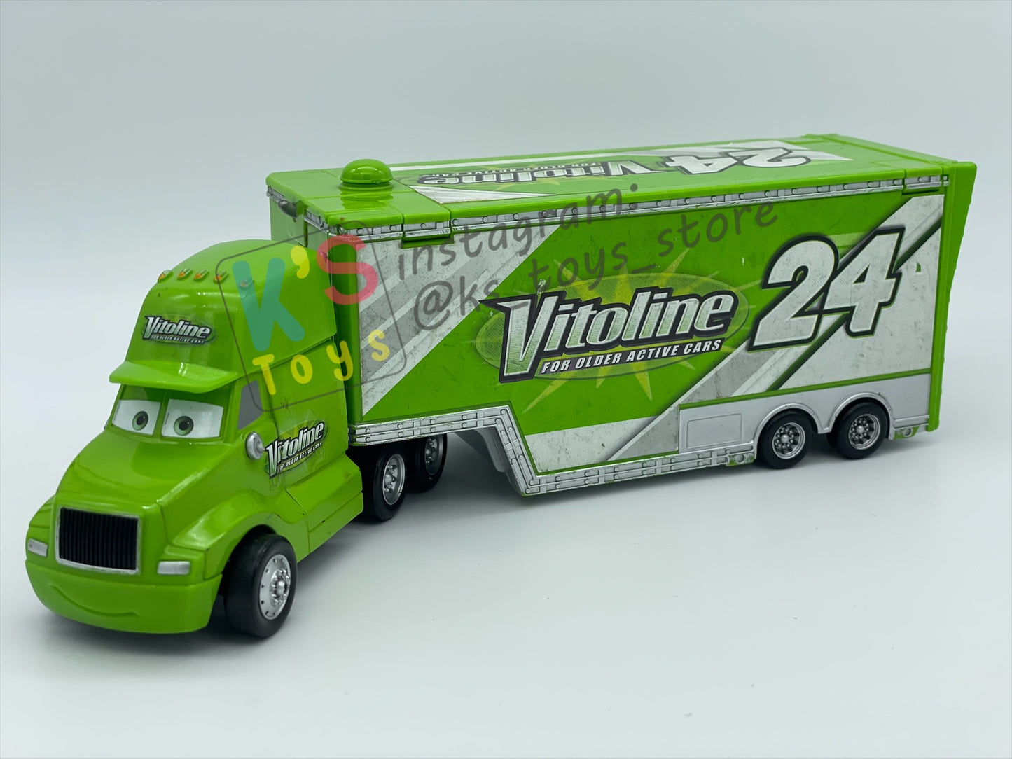 PRE-OWNED / LOOSE HAULER DISNEY PIXAR CARS BY MATTEL, STEVE CARSKI (VITOLINE HAULER),  IN PLAYED CONDITION AND MISSING PARTS - PLEASE READ DESCRIPTION!!!!!!!!!!