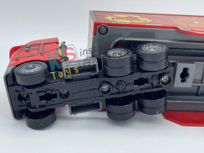 PRE-OWNED / LOOSE HAULER DISNEY PIXAR CARS BY MATTEL, PETERBILL / JERRY RECYCLED BATTERIES HAULER,  IN NEAR MINT CONDITION - PLEASE READ DESCRIPTION!!!!!!!!!!