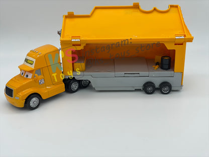 PRE-OWNED / LOOSE HAULER DISNEY PIXAR CARS BY MATTEL, MANNY / OCTANE GAIN HAULER,  IN NEAR MINT CONDITION - PLEASE READ DESCRIPTION!!!!!!!!!!