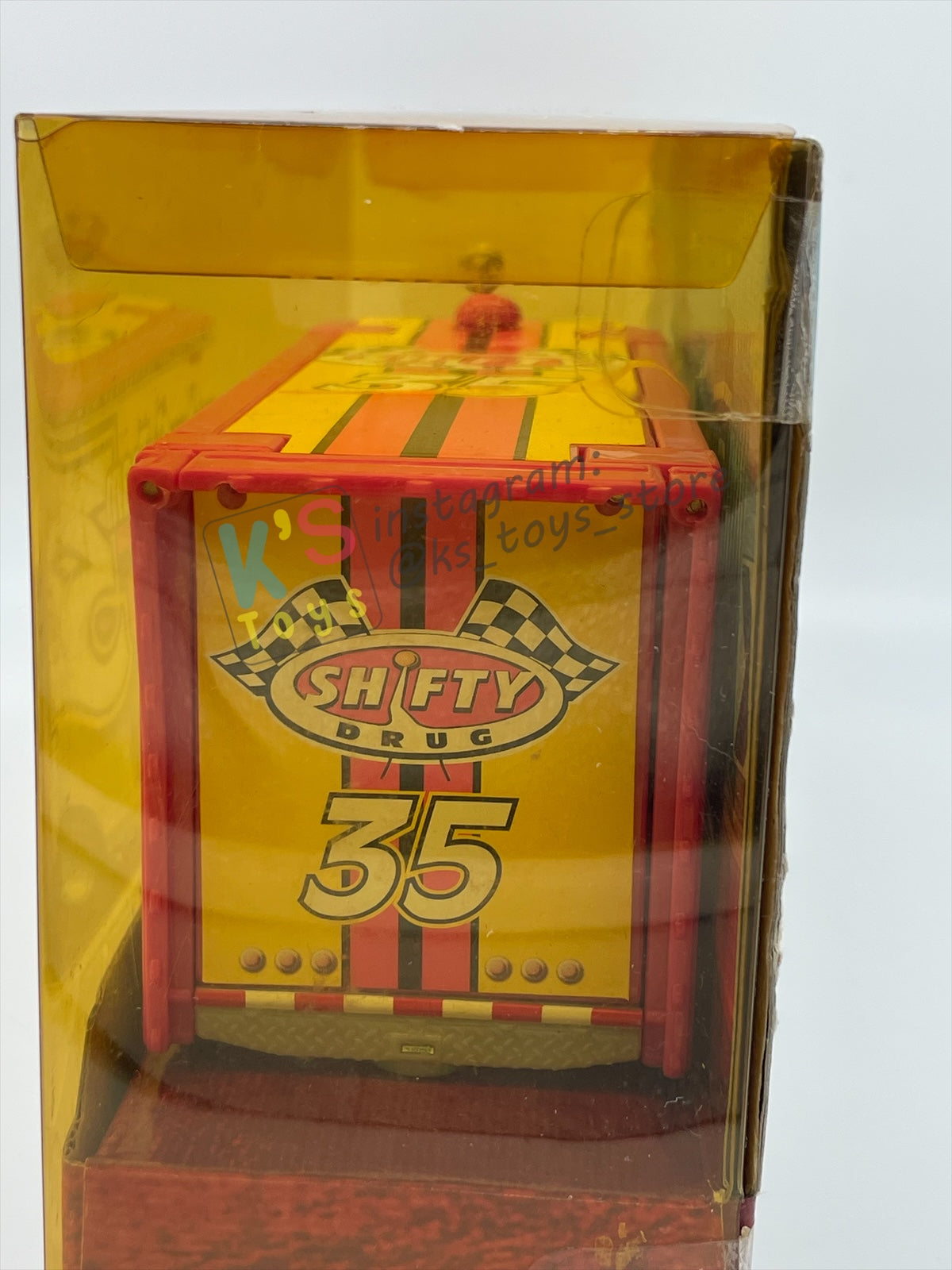 Hauler Disney Pixar Cars by Mattel, Shifty Drug team 35 Hauler - BLISTER CRACKED AND YELLOWING