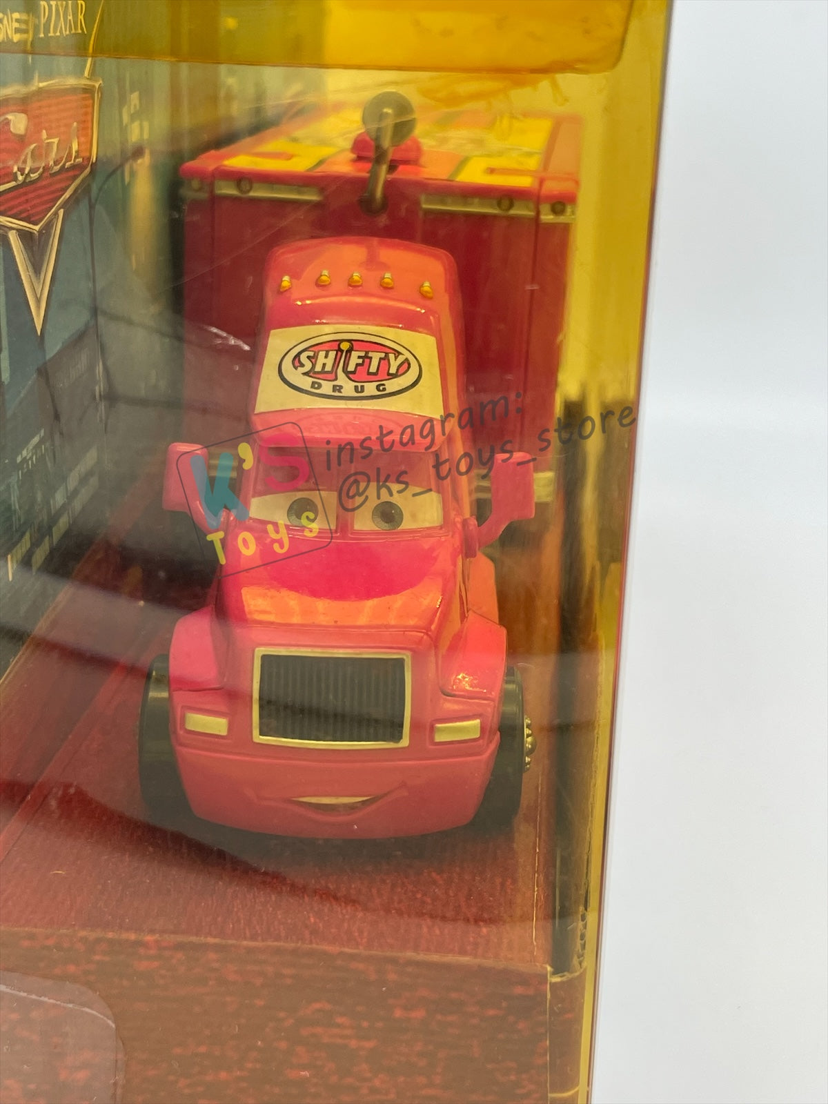 Hauler Disney Pixar Cars by Mattel, Shifty Drug team 35 Hauler - BLISTER CRACKED AND YELLOWING