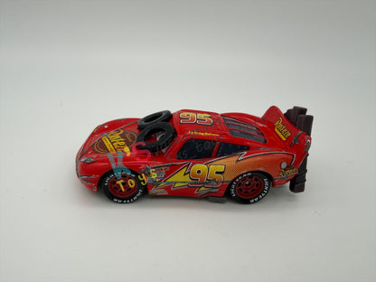 PRE-OWNED / LOOSE DISNEY PIXAR CARS - "SPINOUT LIGHTNING MCQUEEN" THE WORLD OF CARS SERIES - GOOD CONDITION - READ DESCRIPTION!!!!!!