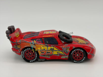 PRE-OWNED / LOOSE DISNEY PIXAR CARS - "SPINOUT LIGHTNING MCQUEEN" THE WORLD OF CARS SERIES - GOOD CONDITION - READ DESCRIPTION!!!!!!