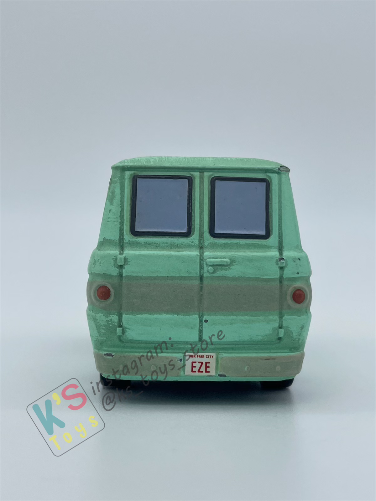 PRE-OWNED / LOOSE DISNEY PIXAR CARS - "DUSTY RUST-EZE" - GOOD CONDITION