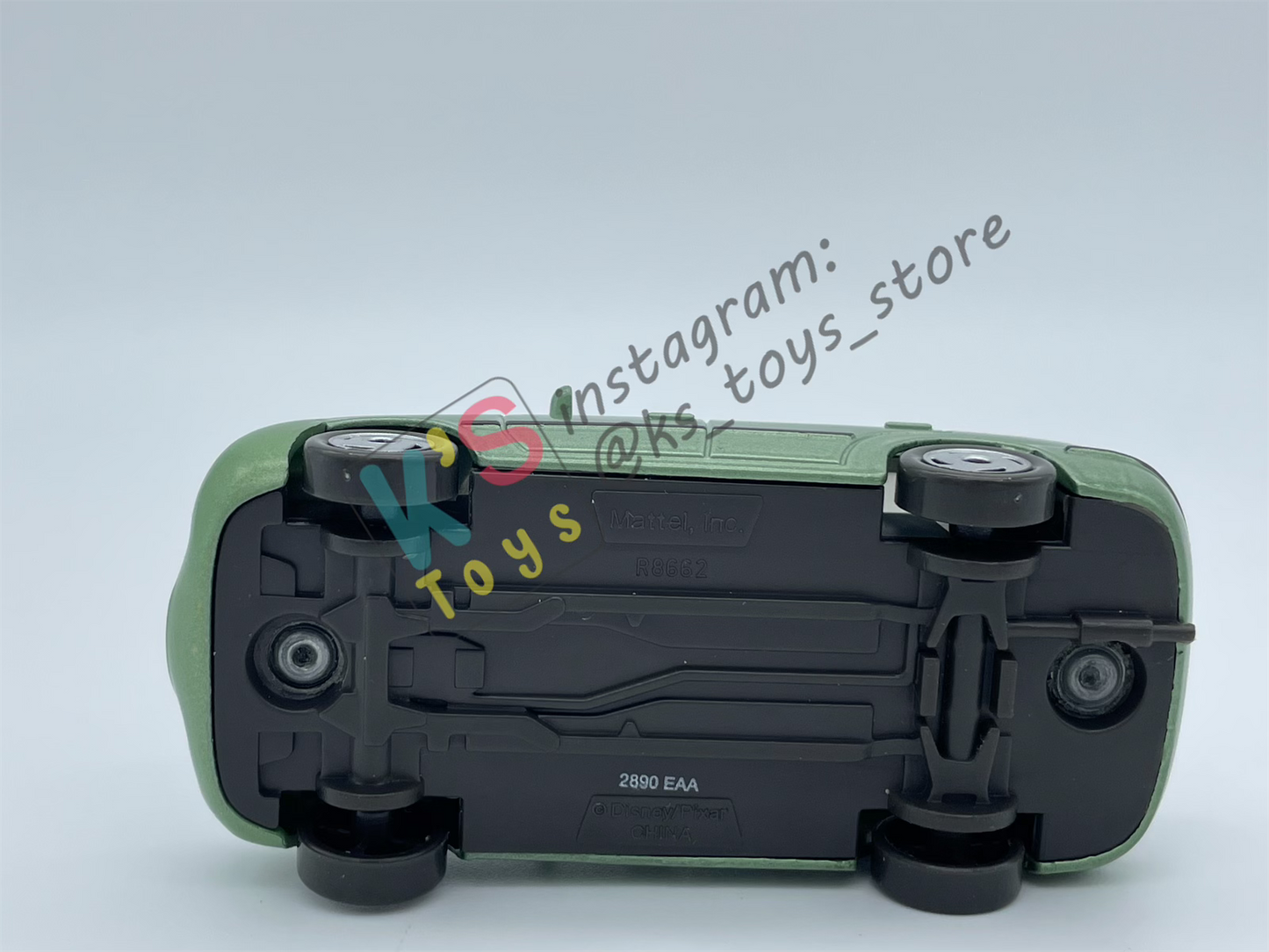 PRE-OWNED / LOOSE DISNEY PIXAR CARS - "VALERIE VEATE" FINAL LAP - EXCELLENT CONDITION