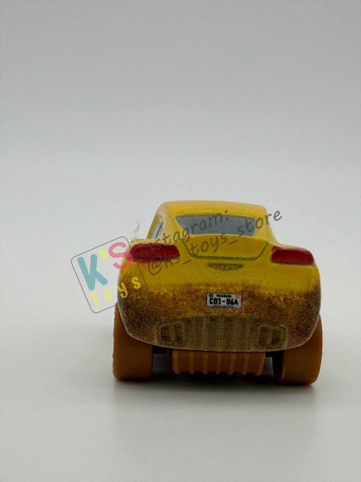 Loose Mini Racers Pixar Disney Cars, CRUZ AS FRANCES BELTLINE - Mint / Near Mint Condition