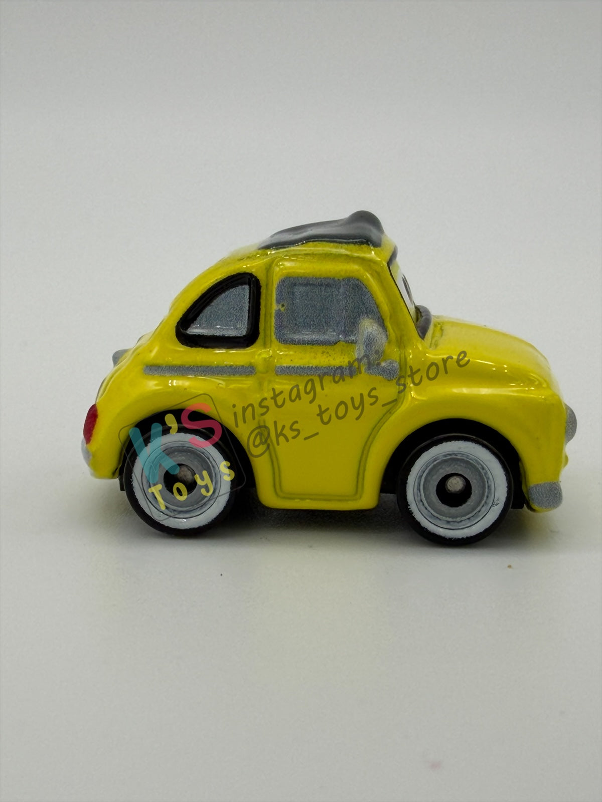 Loose Mini Racers Pixar Disney Cars, LUIGI - Mint / Near Mint Condition