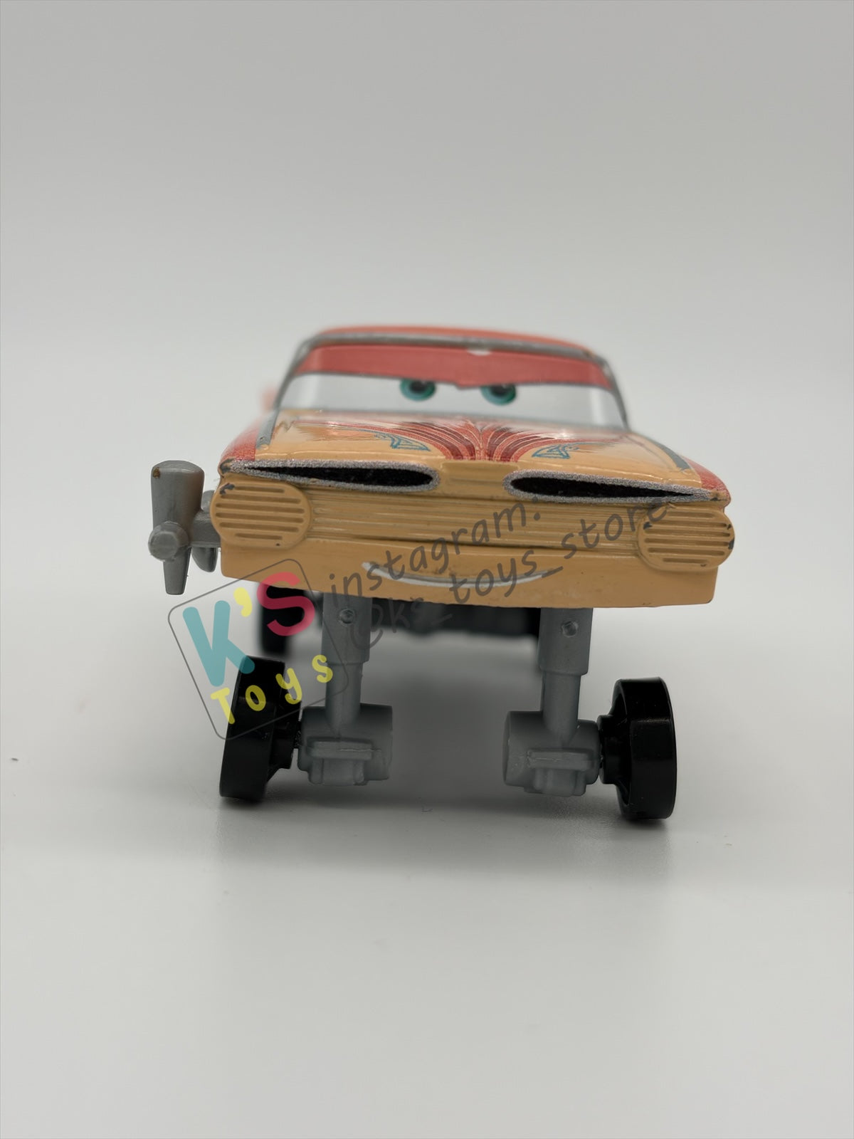 PRE-OWNED / LOOSE DISNEY PIXAR CARS - "HYDRAULIC FLORIDA RAMONE" - GOOD CONDITION