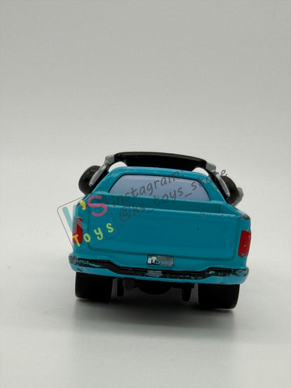 PRE-OWNED / LOOSE DISNEY PIXAR CARS 1:55 BY MATTEL - "BEN DOORDAN / BUMPER SAVE CREW CHIEF" CARS DINOCO 400 - GOOD CONDITION