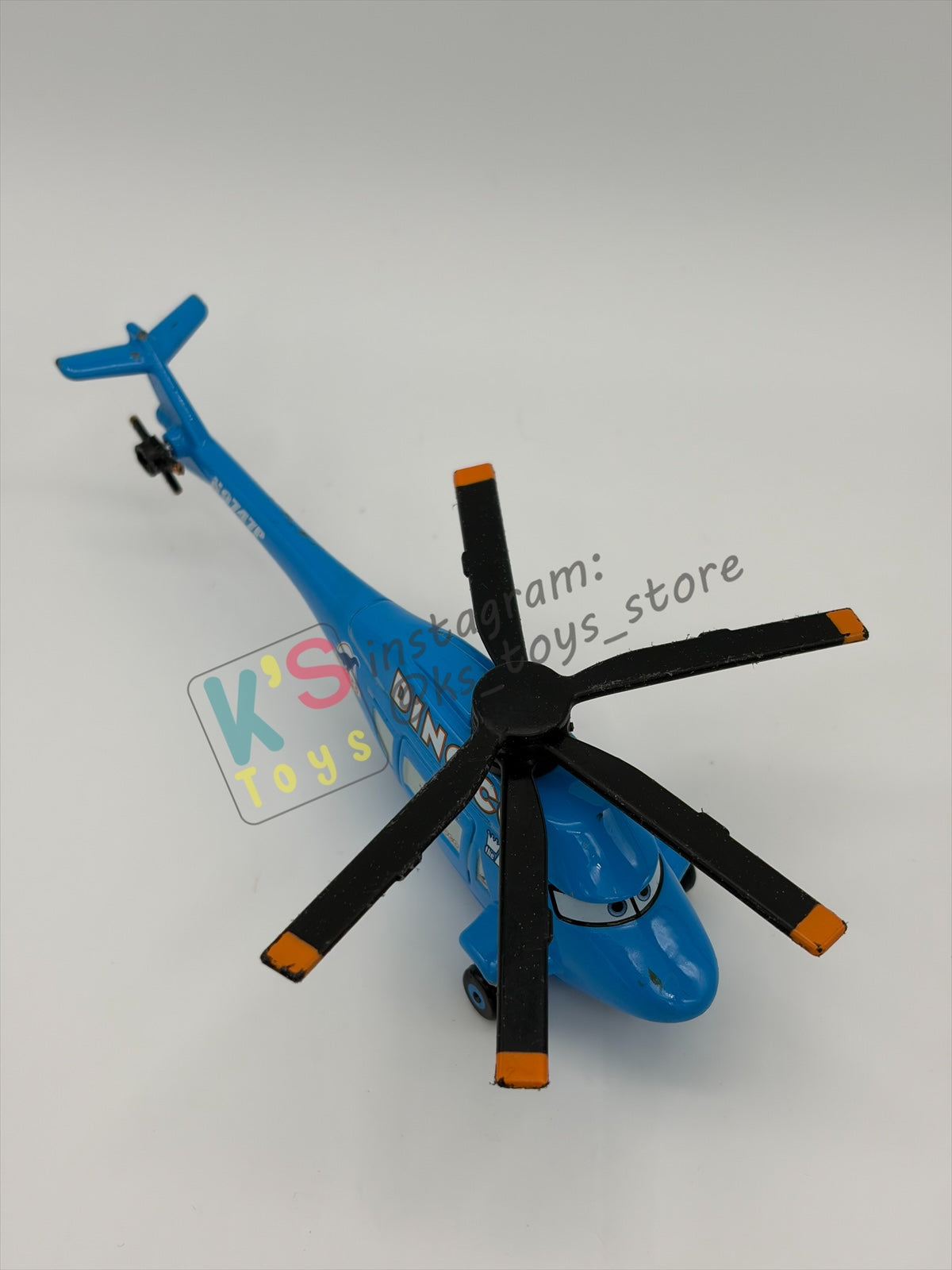 PRE-OWNED / LOOSE DISNEY PIXAR CARS - "DINOCO HELICOPTER ROTOR TURBOSKY" DELUXE SIZE, DINOCO DAYDREAM SERIES - PLAYED CONDITION - READ DESCRIPTION!!!!!!
