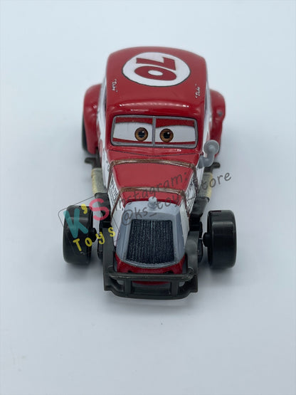 PRE-OWNED / LOOSE DISNEY PIXAR CARS - “DUKE COULTERS" - CARS 3 DOC'S RACING DAYS SERIES - GOOD CONDITION