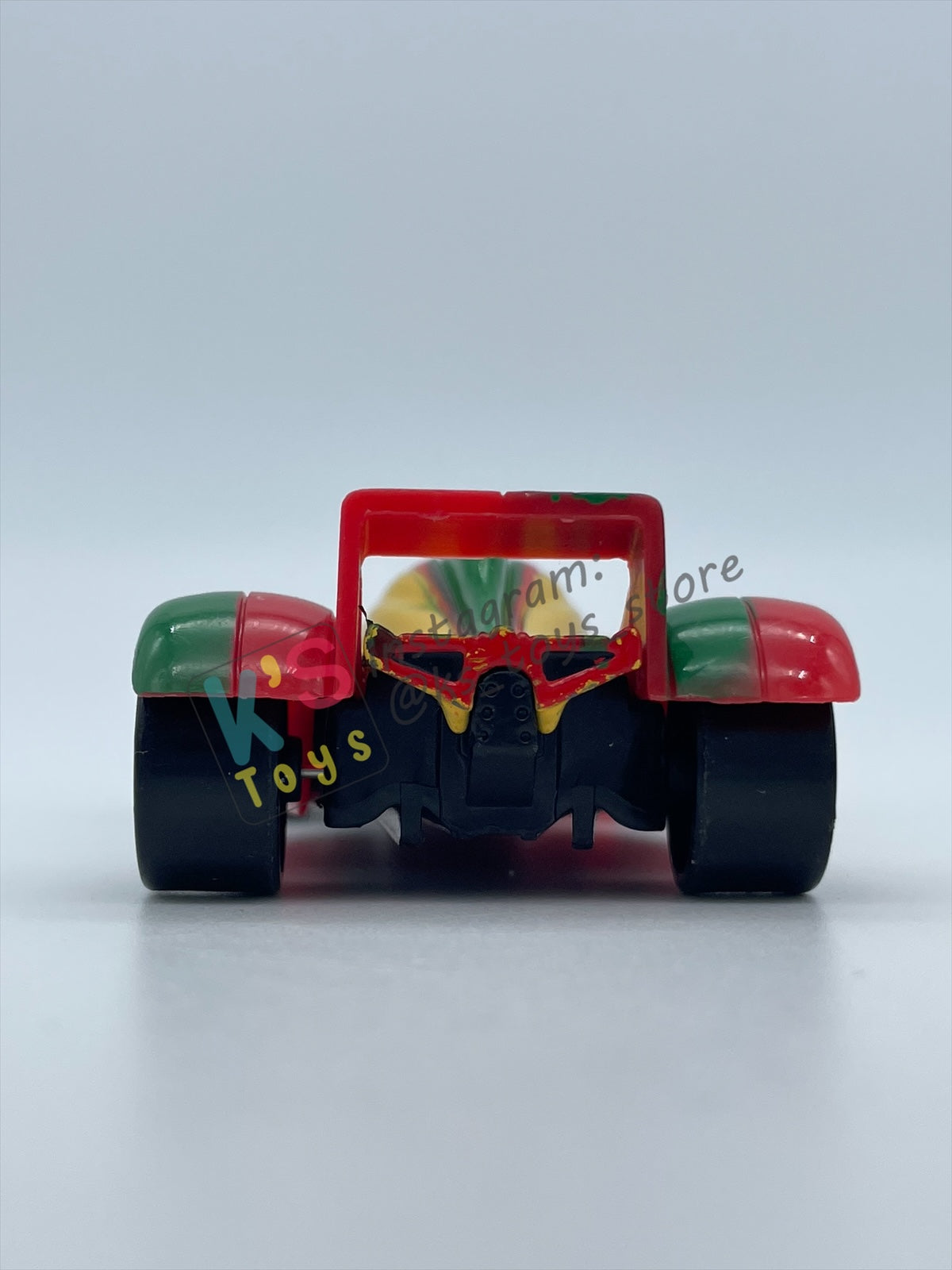 PRE-OWNED / LOOSE DISNEY PIXAR CARS - "RIP CLUTCHGONESKI" CARS 2 SERIES - PLAYED CONDITION