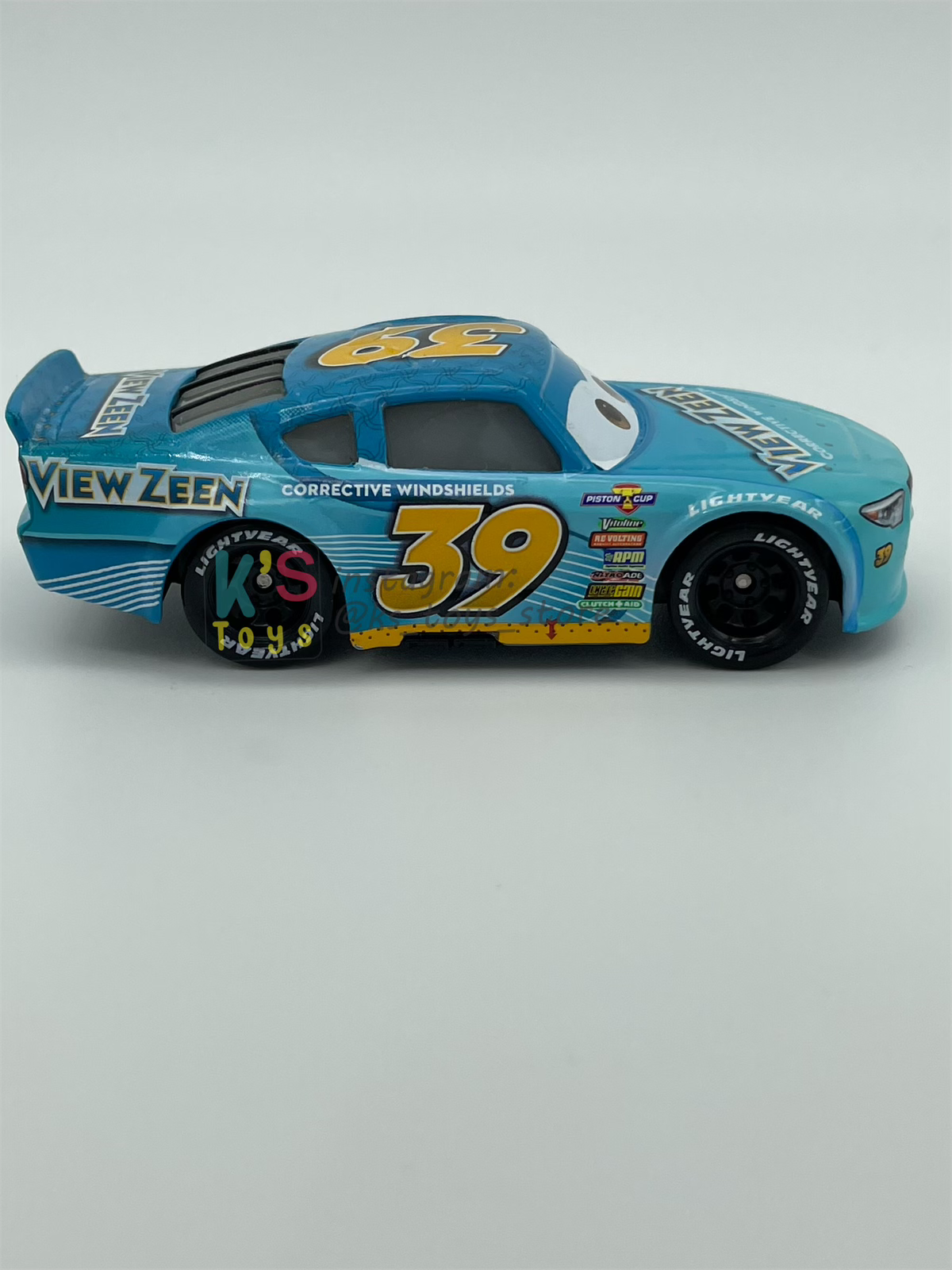 PRE-OWNED / LOOSE DISNEY PIXAR CARS - #39 VIEW ZEEN BUCK BEARINGLY CARS 3 - EXCELLENT CONDITION