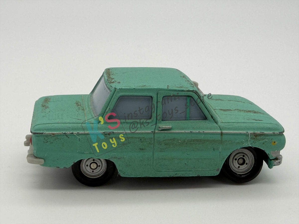 PRE-OWNED / LOOSE DISNEY PIXAR CARS BY MATTEL - "PETROV TRUNKOV" - CARS 2 SERIES - GOOD CONDITION - READ DESCRIPTION!!!!!!!!!!!