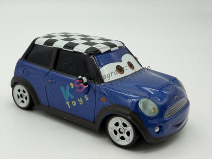 PRE-OWNED / LOOSE DISNEY PIXAR CARS BY MATTEL, "BECKY WHEELIN" - CARS 2 SERIES - GOOD CONDITION - READ DESCRIPTION!!!!!!!!!!!