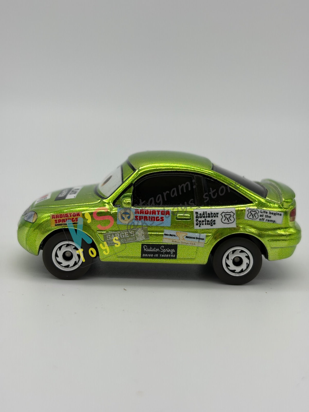 PRE-OWNED / LOOSE DISNEY PIXAR CARS 1:55 BY MATTEL - "METALLIC NICK STICKERS" CARS SCAVENGER HUNT SERIES - NEAR MINT CONDITION