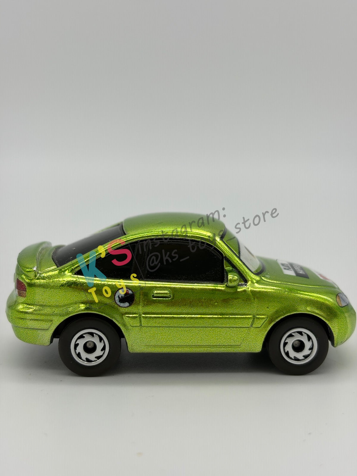 PRE-OWNED / LOOSE DISNEY PIXAR CARS 1:55 BY MATTEL - "METALLIC NICK STICKERS" CARS SCAVENGER HUNT SERIES - NEAR MINT CONDITION