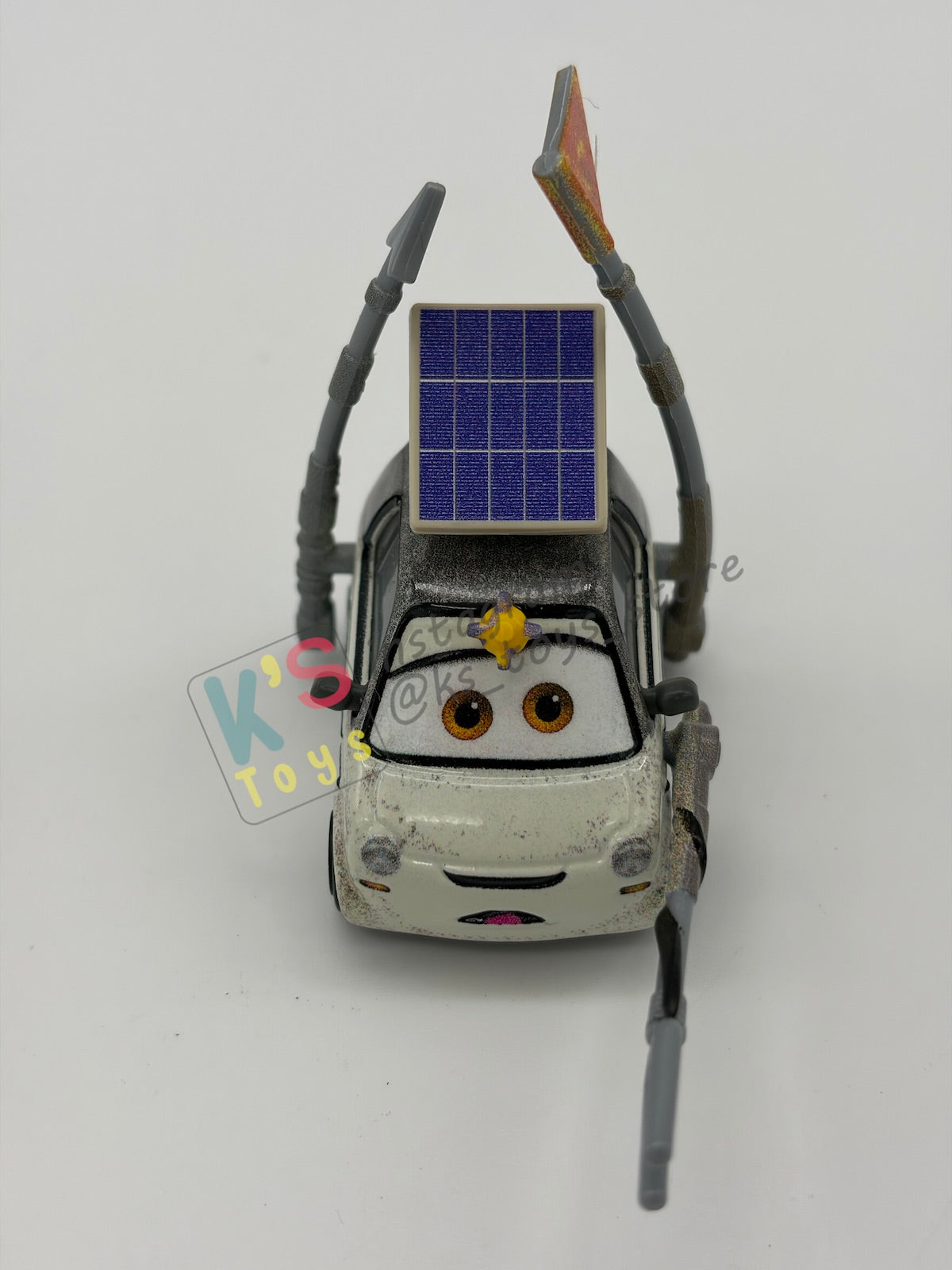 PRE-OWNED / LOOSE DISNEY PIXAR CARS 1:55 BY MATTEL - "KEN ENGINOKI" CARS ON THE ROAD SERIES - NEAR MINT CONDITION