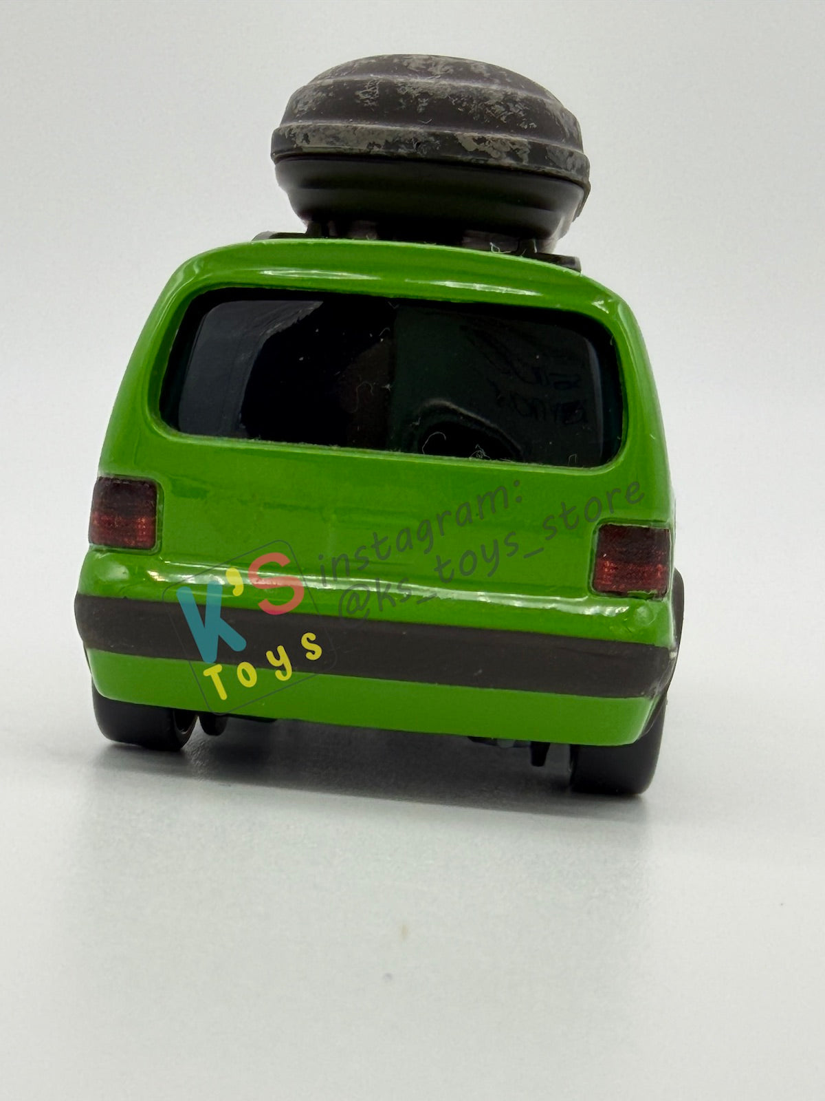 PRE-OWNED / LOOSE DISNEY PIXAR CARS 1:55 BY MATTEL - "VAN SAN" TOKYO MATER CARS TOON - NEAR MINT CONDITION