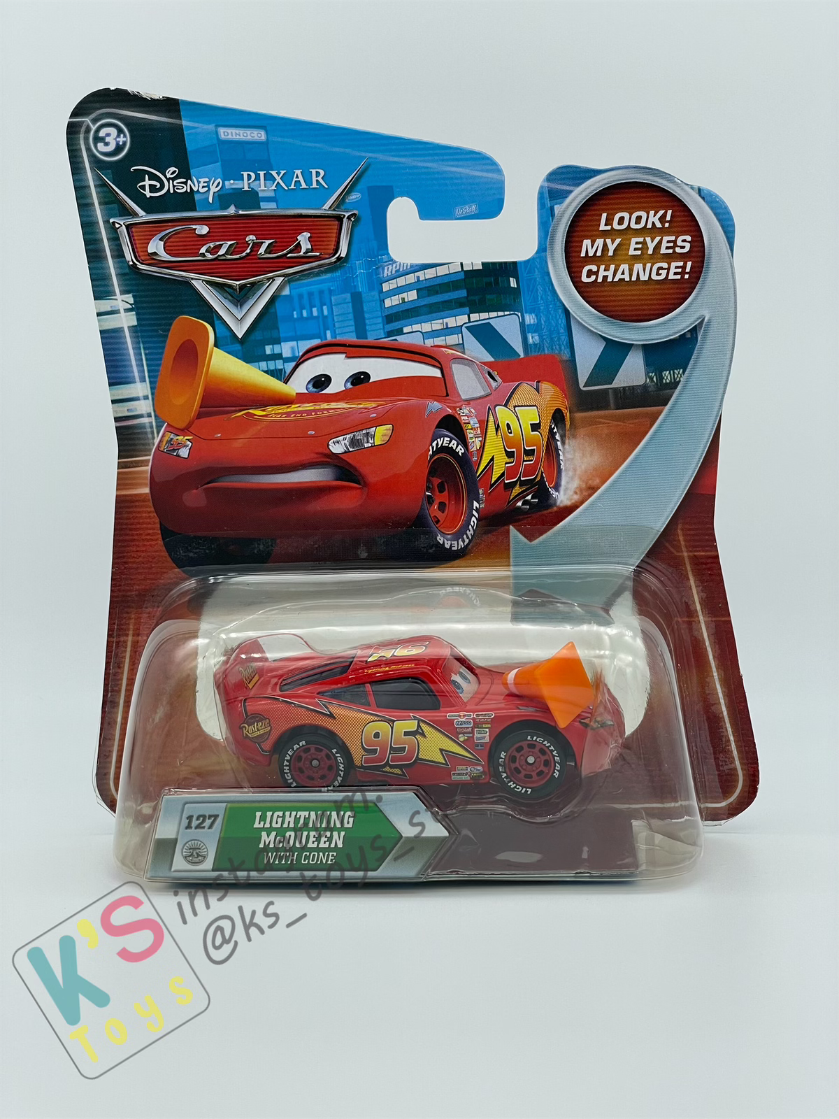 DISNEY PIXAR CARS BY MATTEL, LIGHTNING MCQUEEN WITH CONE - LENTICULAR EYES - BNIP