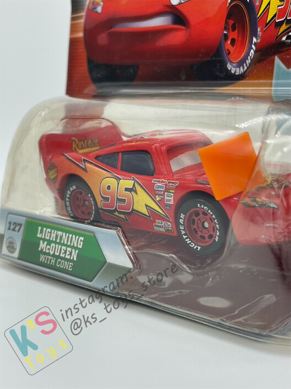 DISNEY PIXAR CARS BY MATTEL, LIGHTNING MCQUEEN WITH CONE - LENTICULAR EYES - BNIP