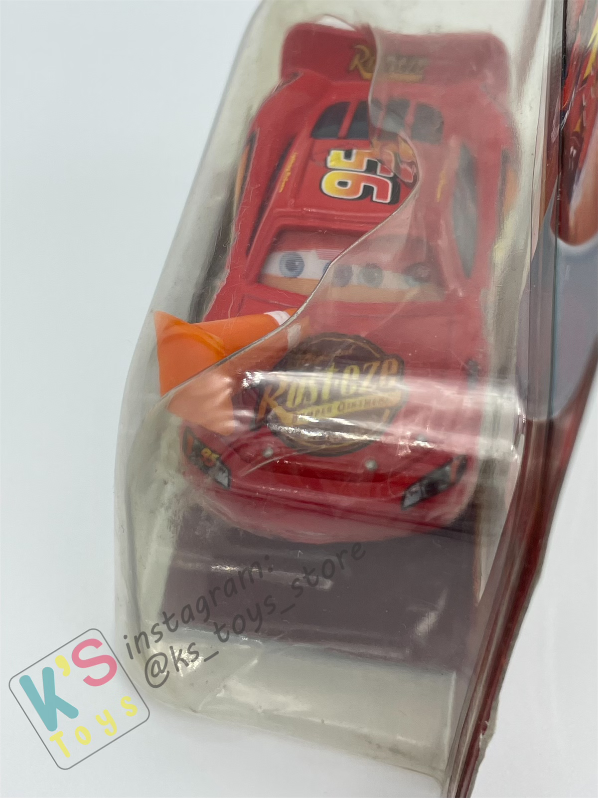 DISNEY PIXAR CARS BY MATTEL, LIGHTNING MCQUEEN WITH CONE - LENTICULAR EYES - BNIP